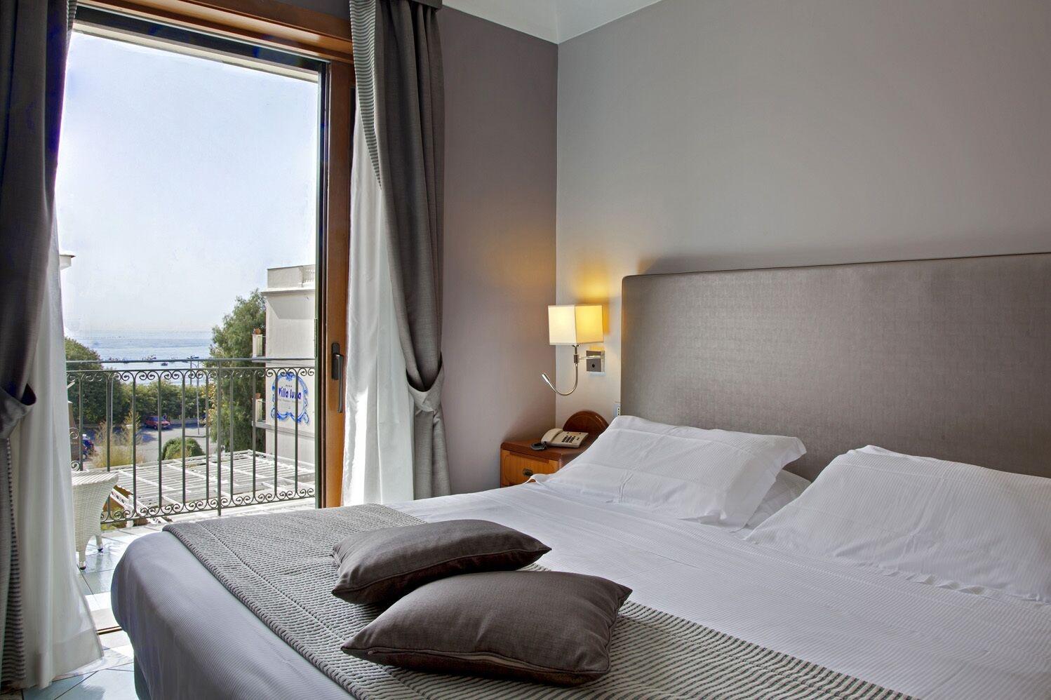 Hotel Villa Luisa Pozzuoli Exterior photo