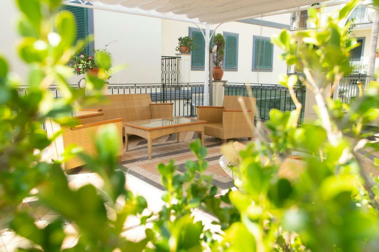 Hotel Villa Luisa Pozzuoli Exterior photo